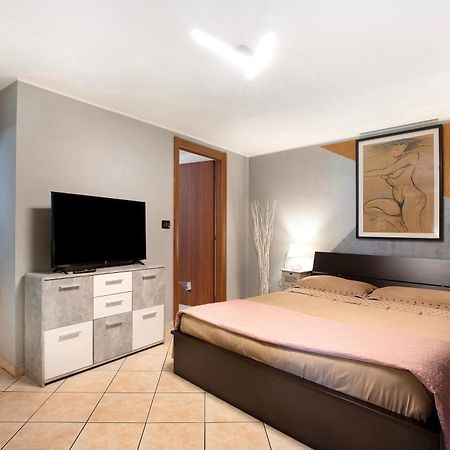 Maison Bebe Terre Blanche Aosta Bagian luar foto